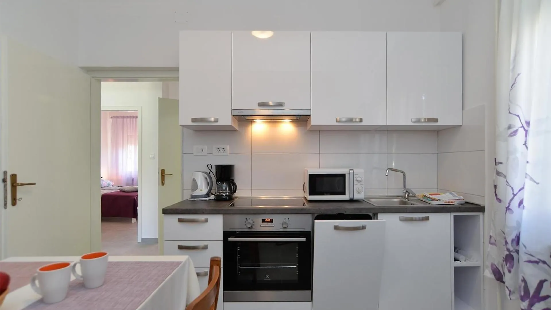 Ferienwohnung Fuer 4 Personen Ca 40 Qm In Fazana, Istrien Istrische Riviera 0*, Fazana